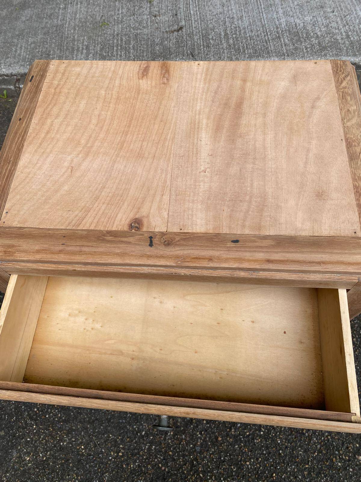 Renovated Art Deco chest of drawers in oak from 1950.