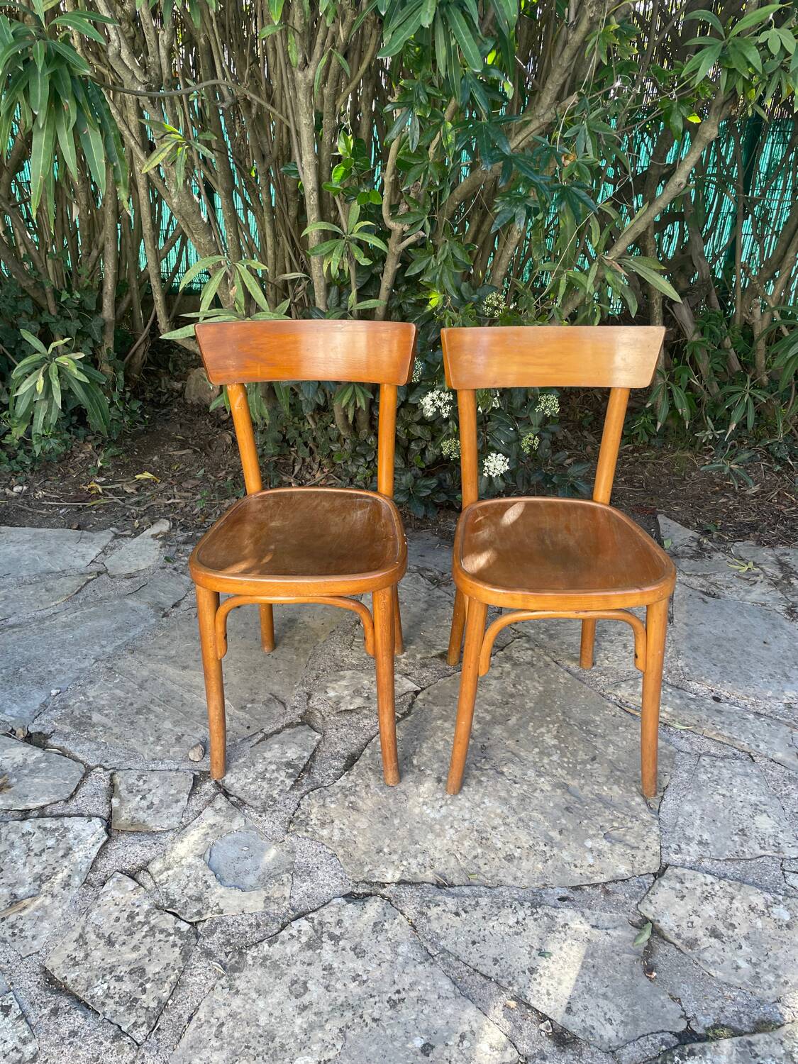 Lot de quatre chaises bistrot