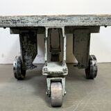 Table basse industrielle grise, années 1960