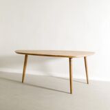 Vintage Danish Mid century Wooden Oval coffee table in Plain Oak, 1950s