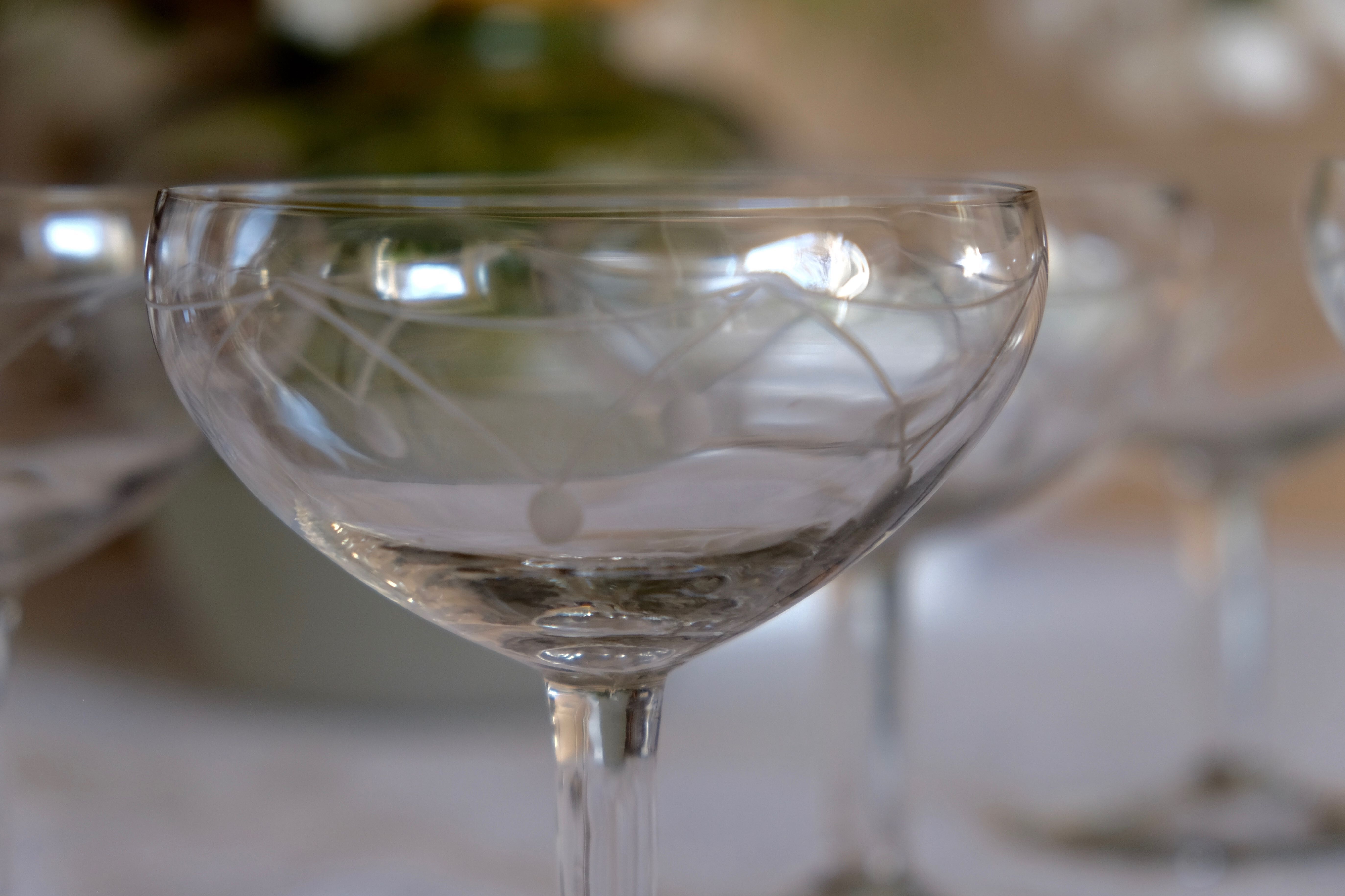 6 mouth-blown champagne glasses 50s