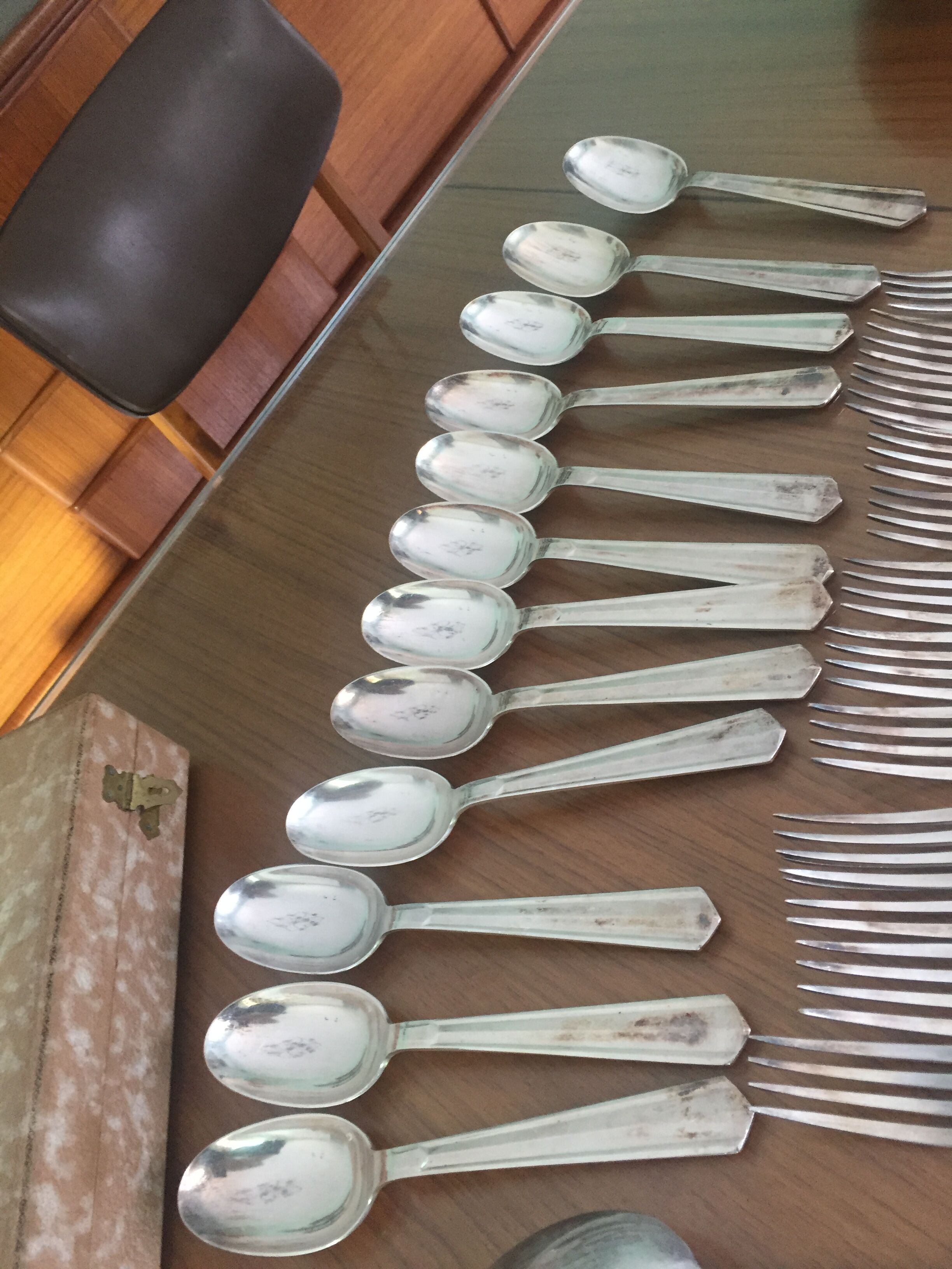 Silverware service
