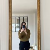 Elongated golden mirror