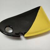 Empty pocket anthropomorphic ceramic black and yellow design 50s