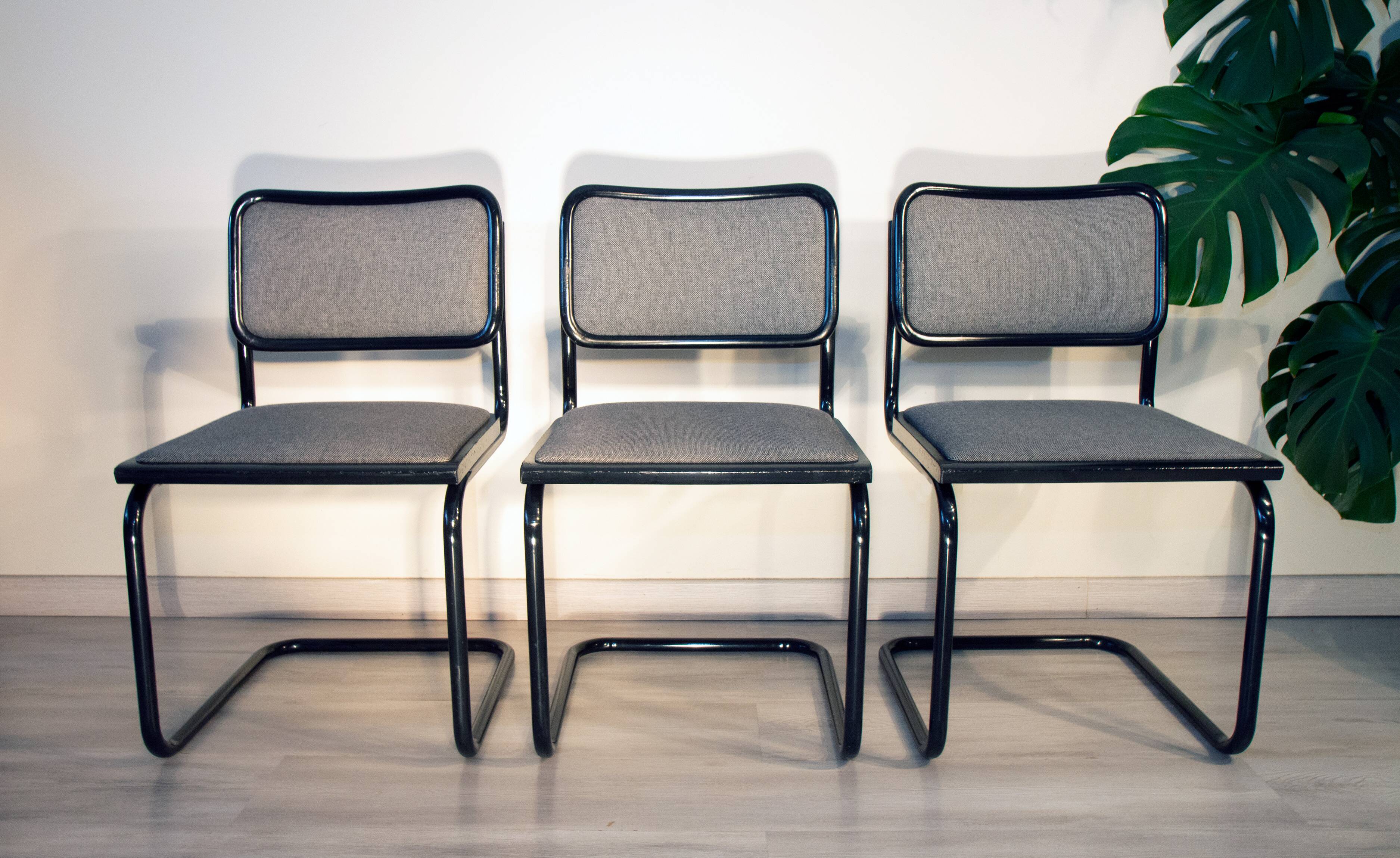 Cesca B32 chair, black and heather gray, Italian edition