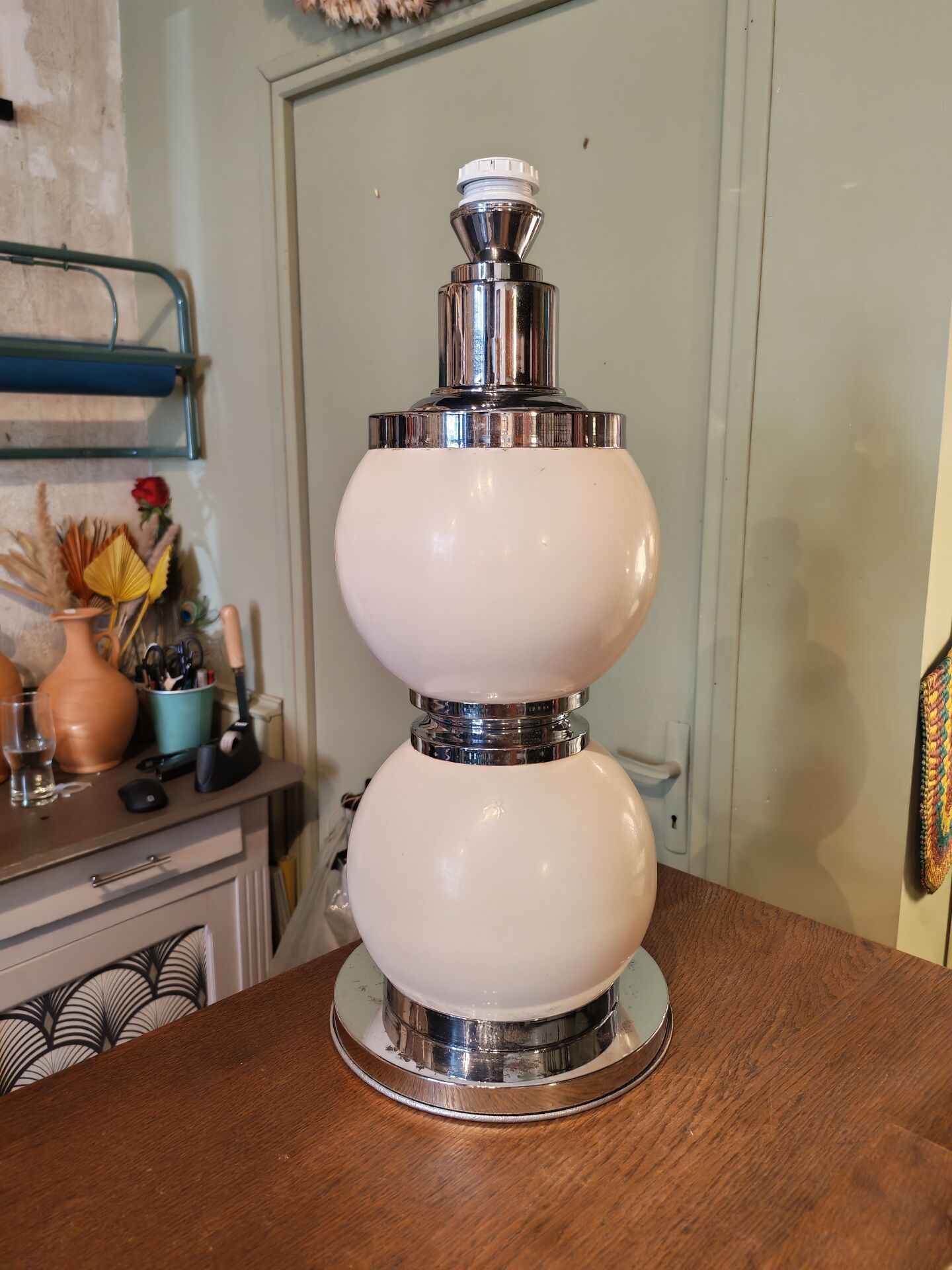 Delmas lamp base model Monteuse