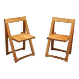 folding chair x2