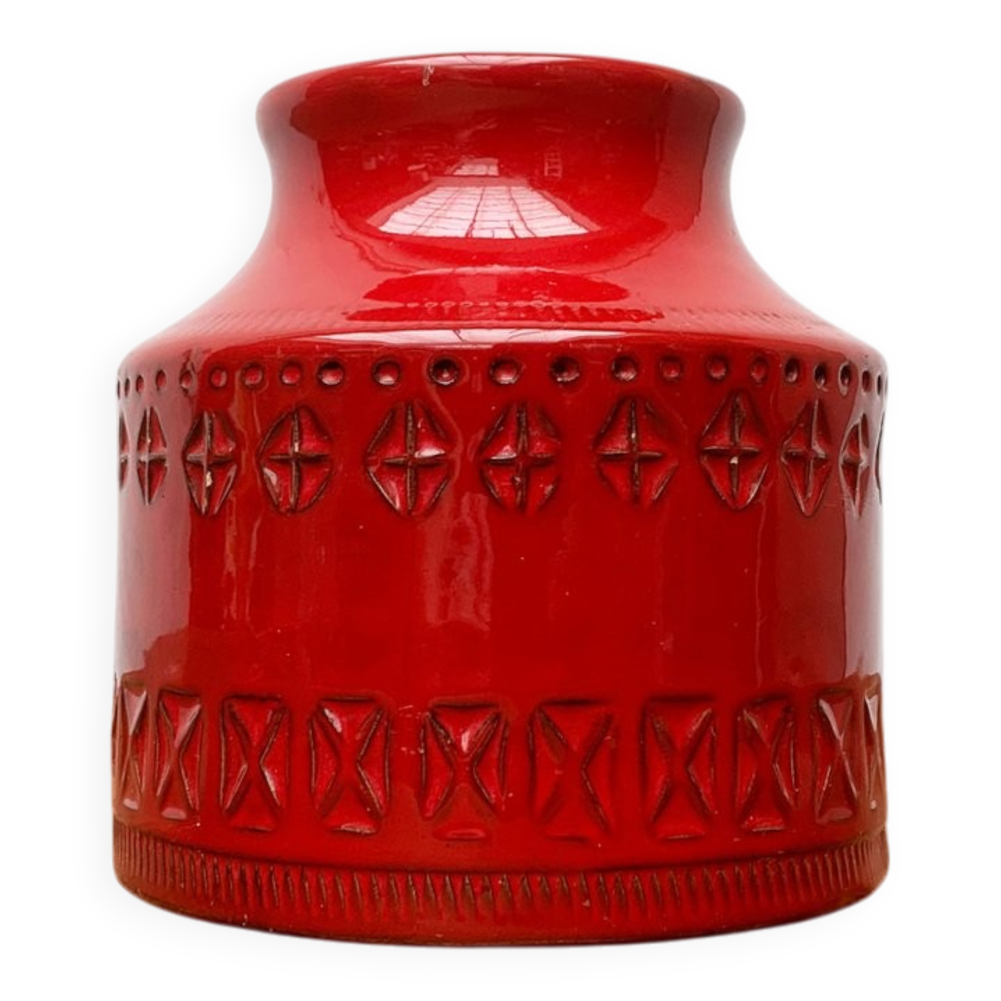 Italian red ceramic vase from the mid-century by Aldo Londi for Bitossi, 1960s.