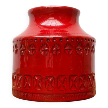 Italian red ceramic vase from the mid-century by Aldo Londi for Bitossi, 1960s.