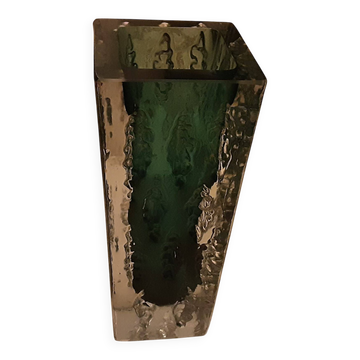 Vase en verre soufflé moulé Sommerso
