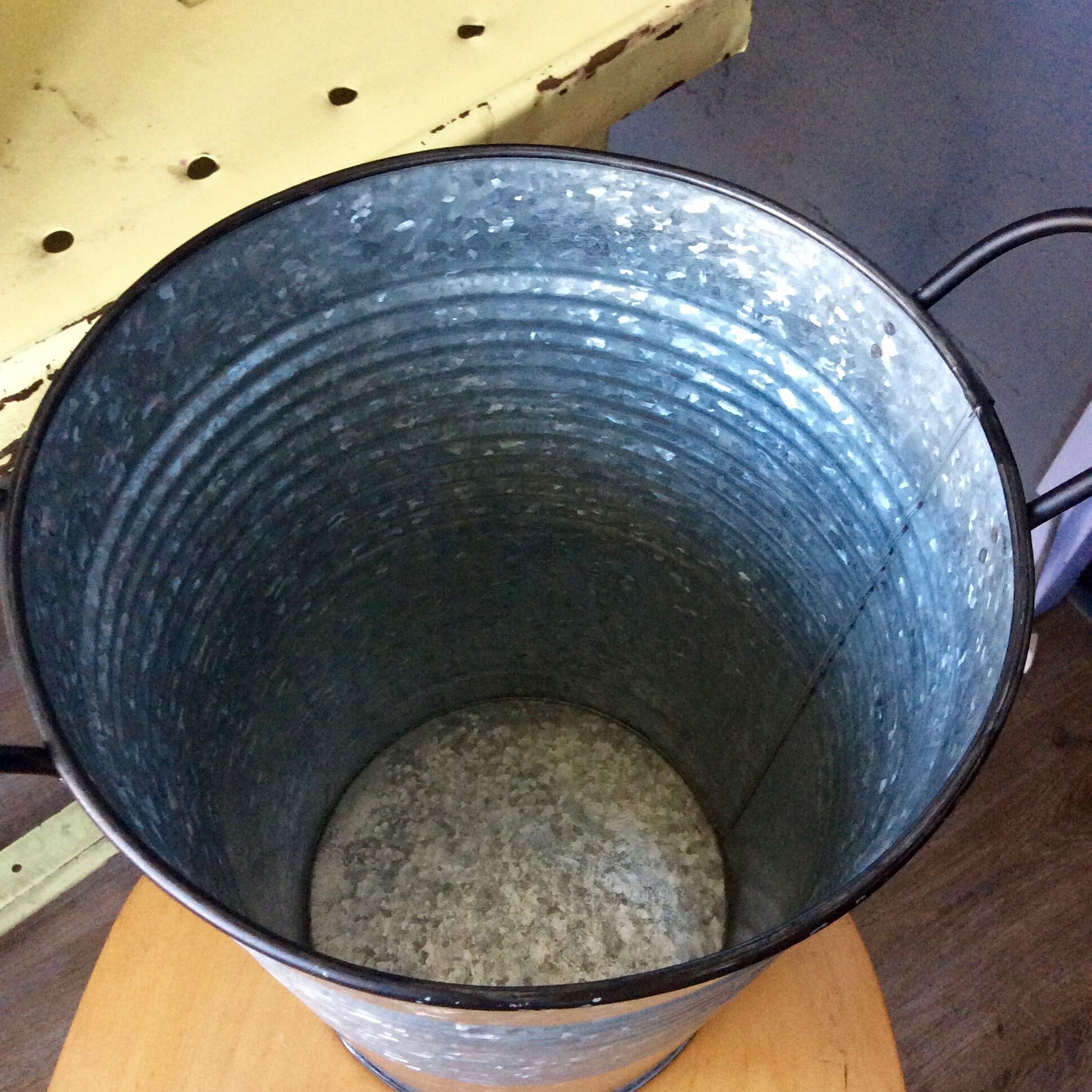 Pair of galvanized buckets basin garden bucket