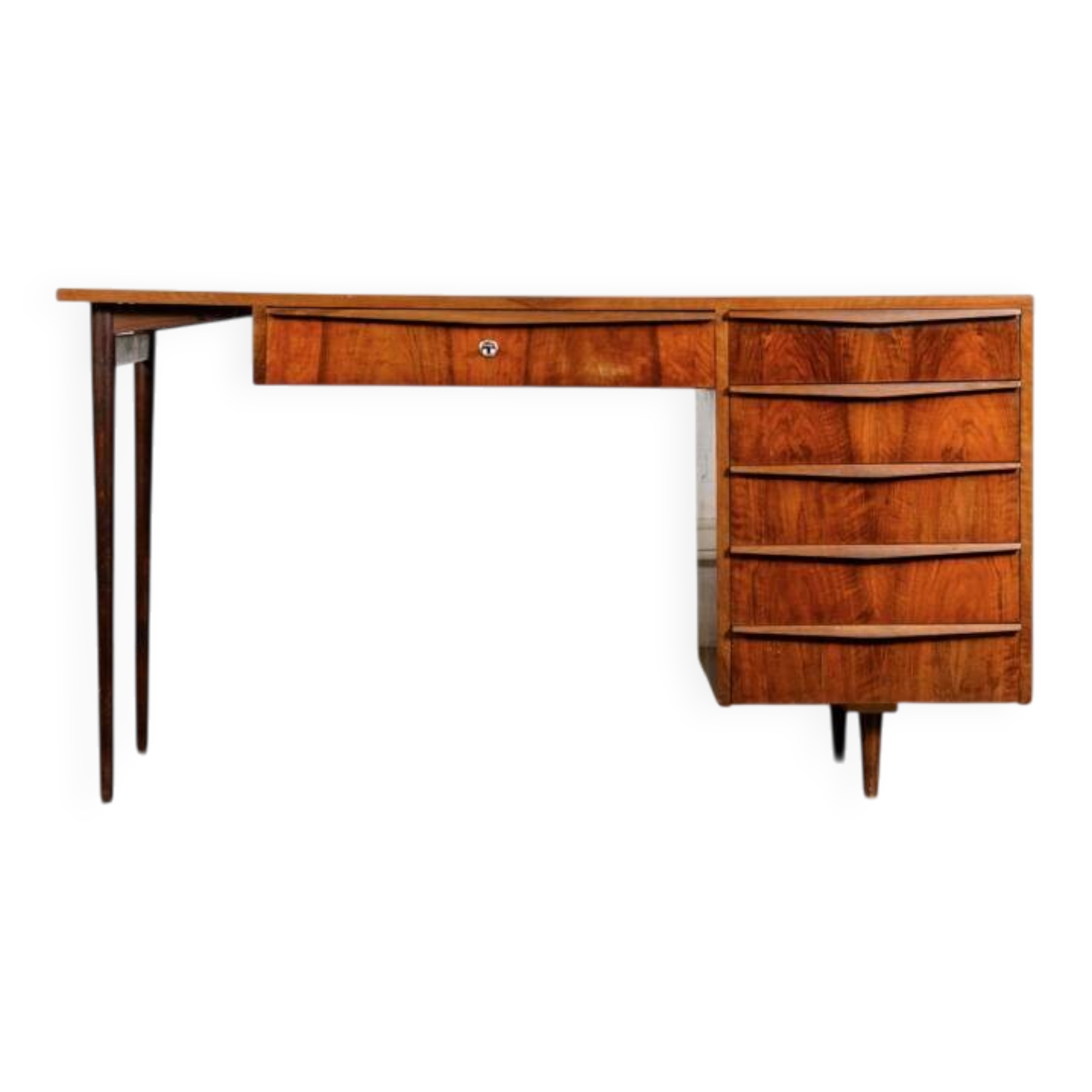 Large desk in walnut burl