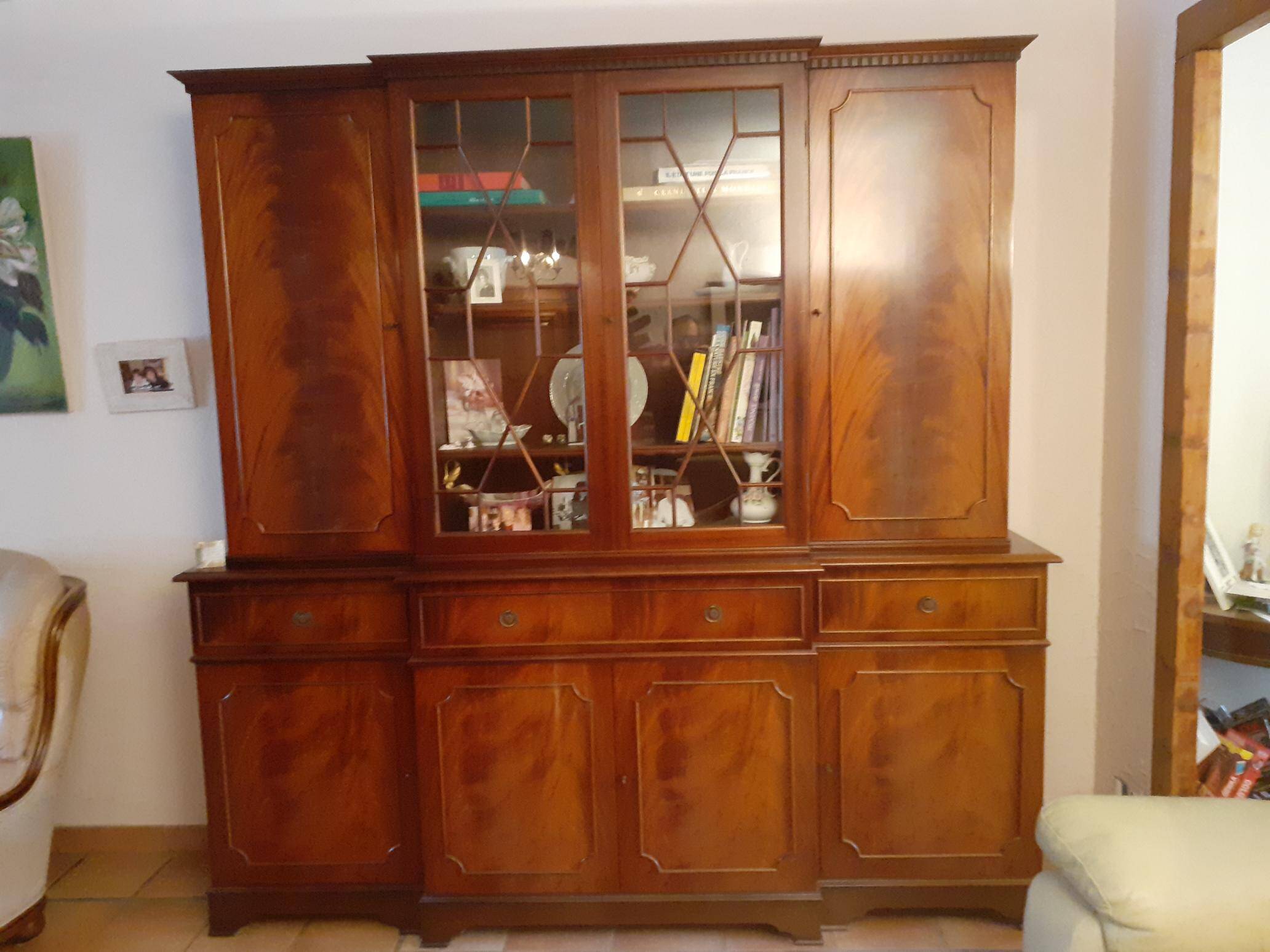 library / secretary / English style dresser