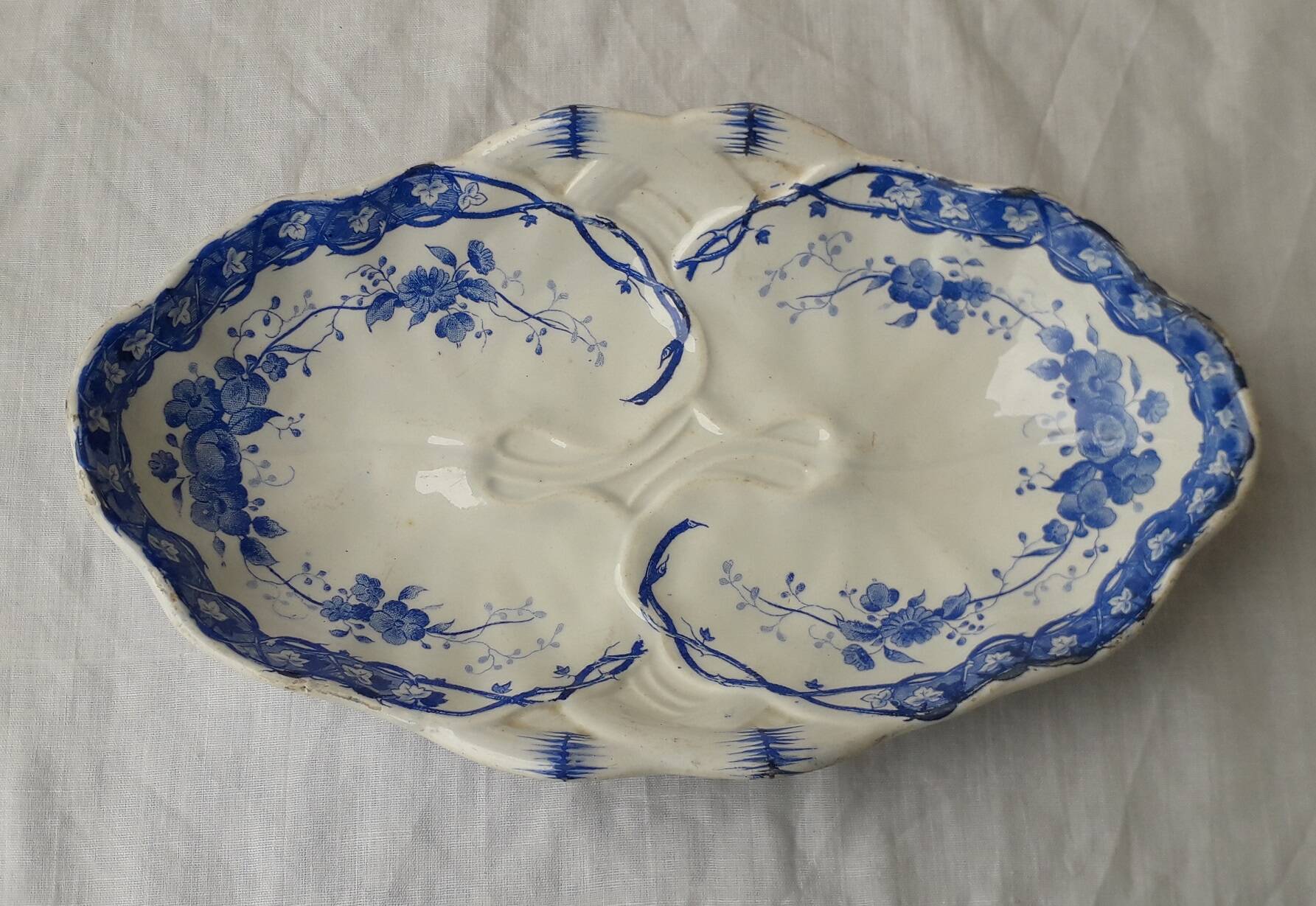 Creil and Montereau serving dish