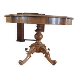 Violin table