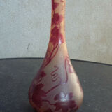 Soliflore Legras vase decorated with vine leaves