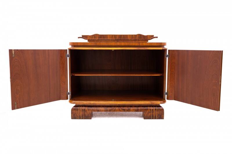 Interesting Art Deco chest of drawers, Poland, circa 1930.