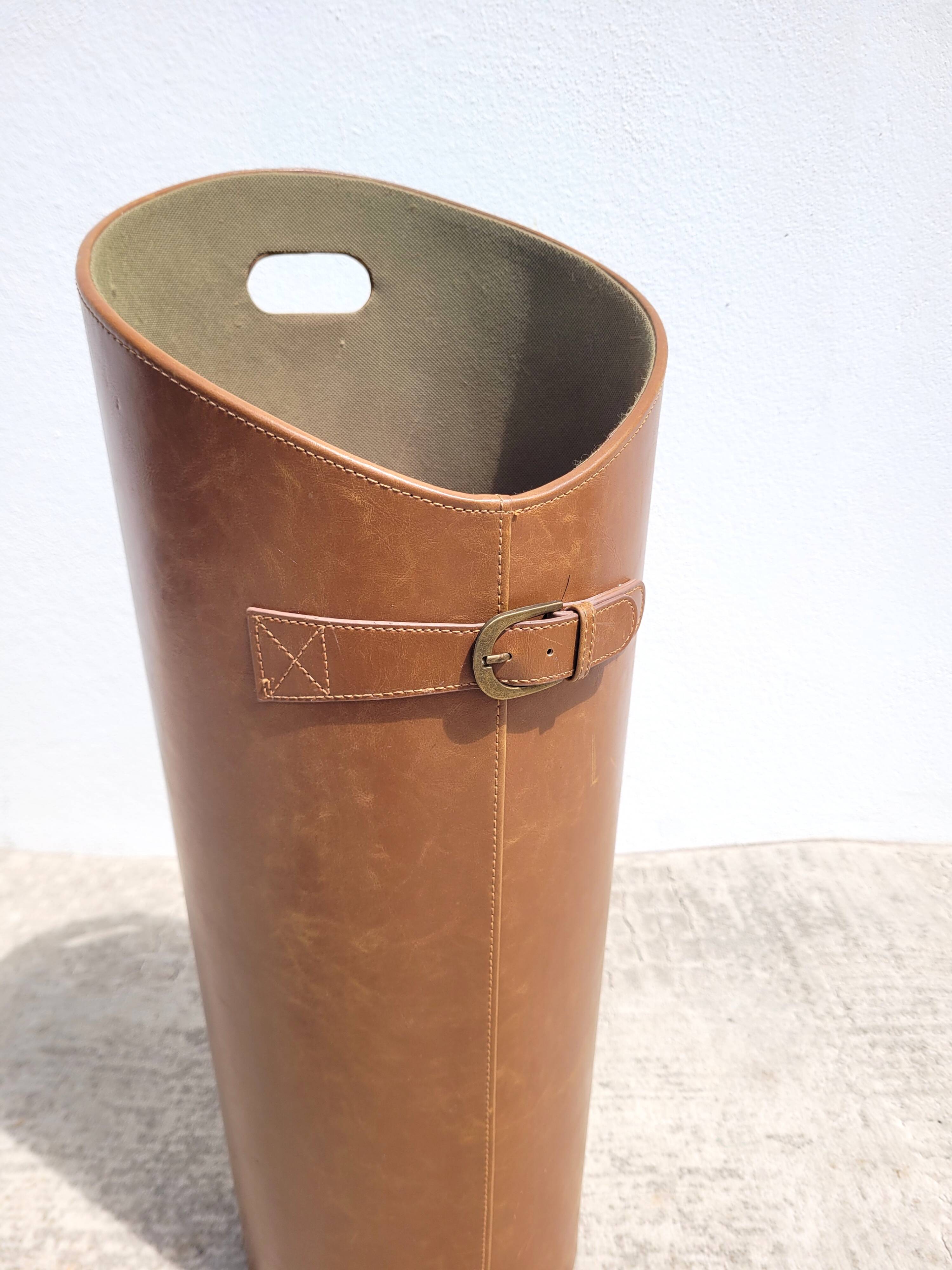 Leather umbrella holder