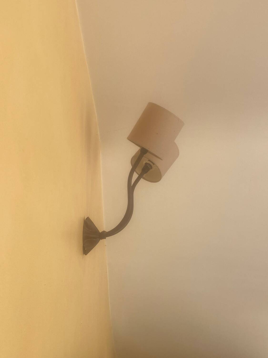 Double wrought iron wall light “Pescatore”