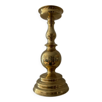 Antique candle holder in solid bronze