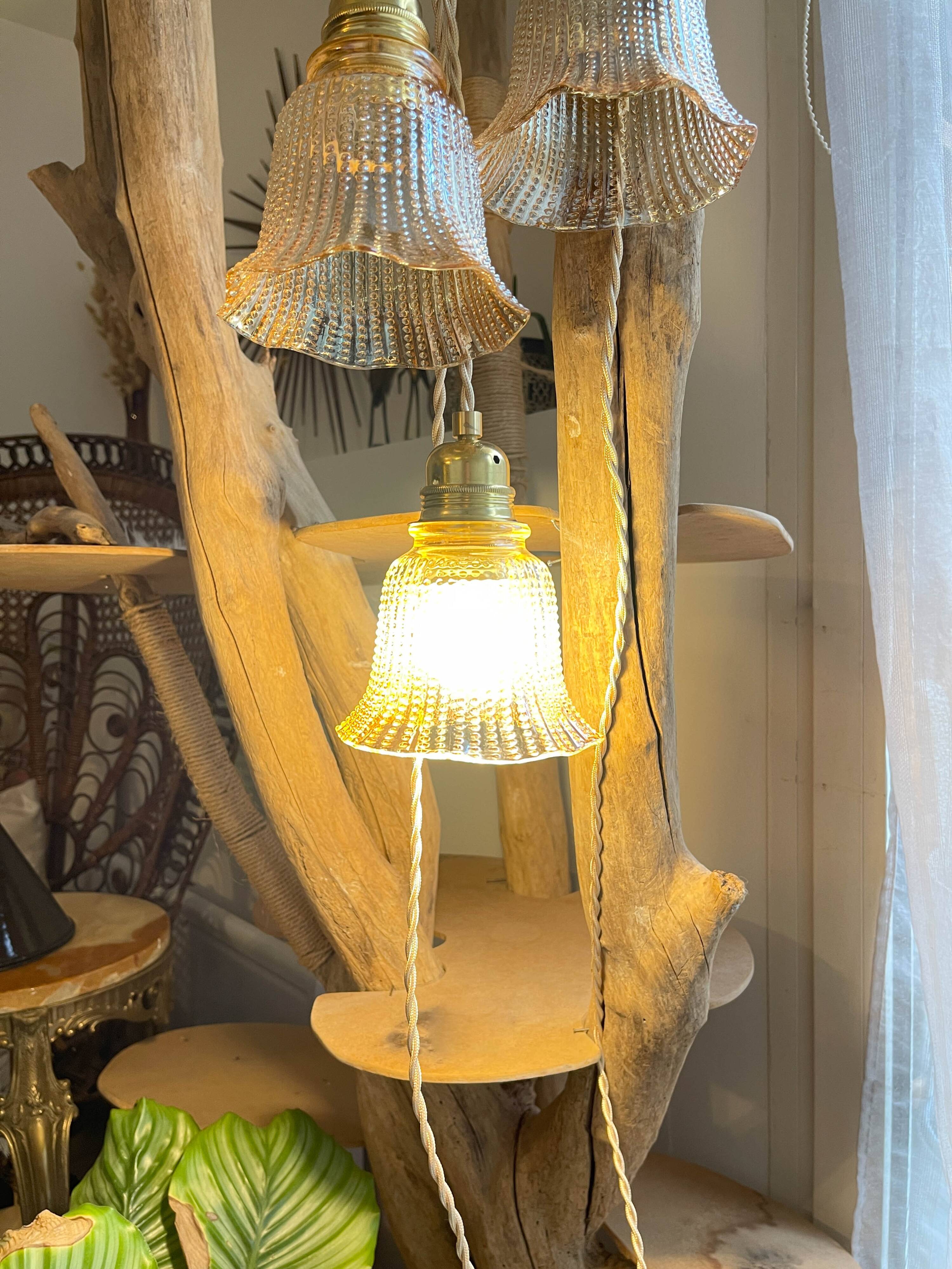 Vintage tulip lamps in customizable iridescent glass