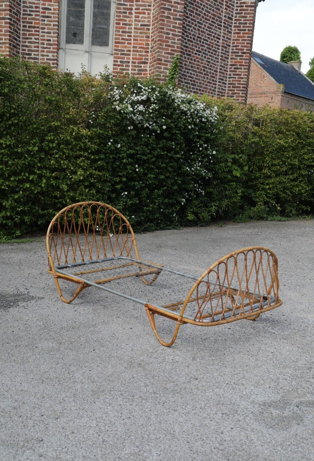 Wicker basket