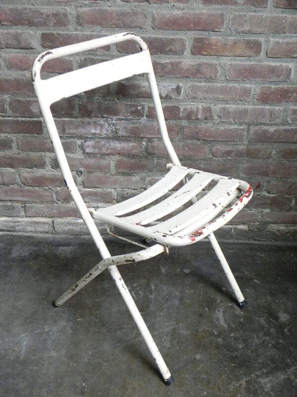 Chaise pliante en acier industriel