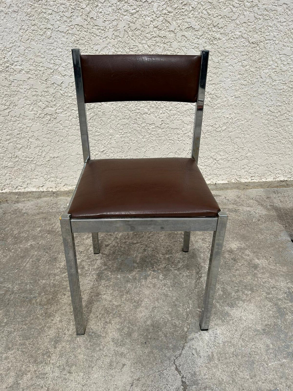 4 vintage leather/iron chairs