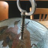 Servant, metal cake display