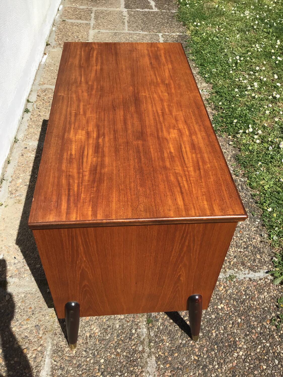 Vintage chest of drawers