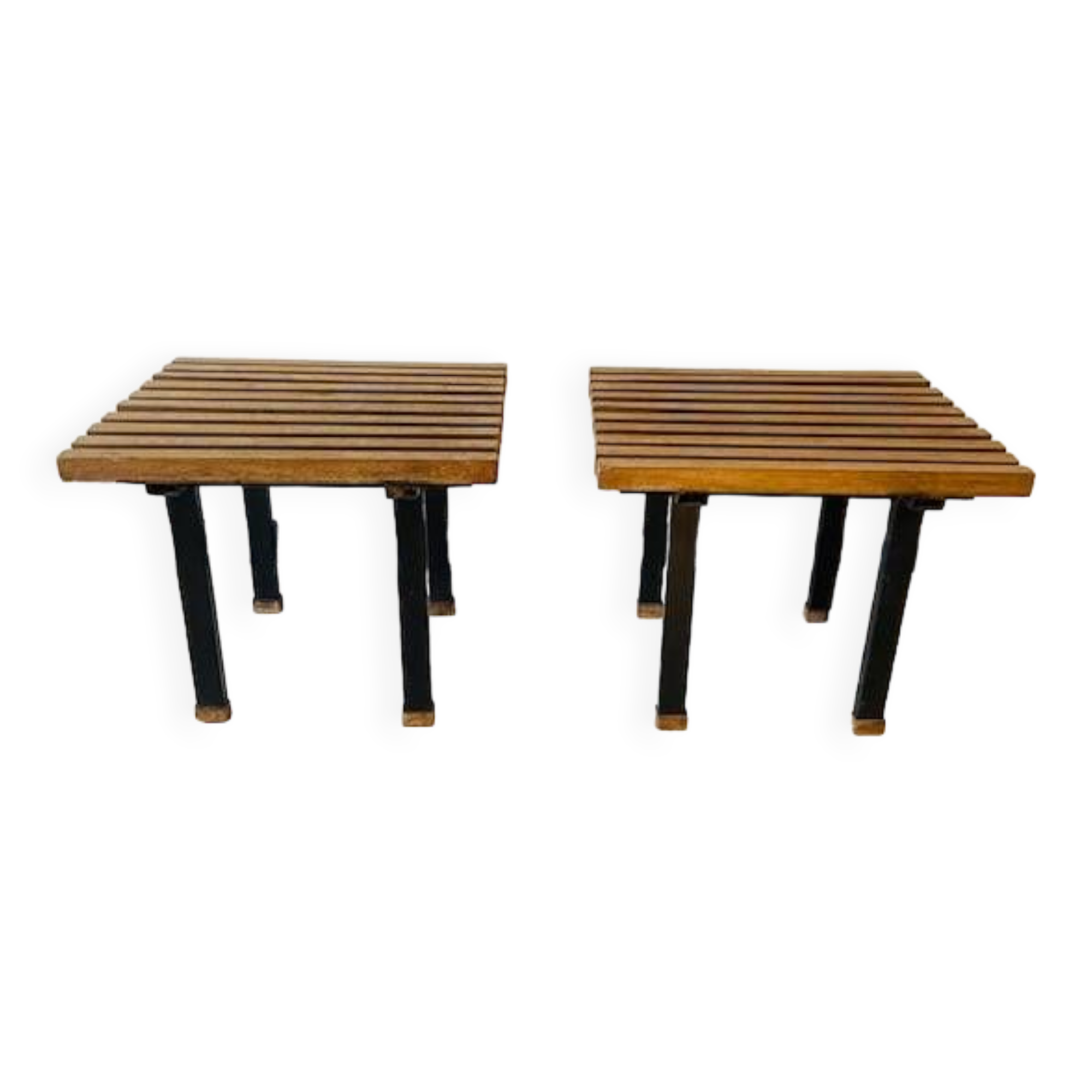 paire de petites tables d'appoint en chêne et métal