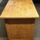Bureau vintage en bois massif