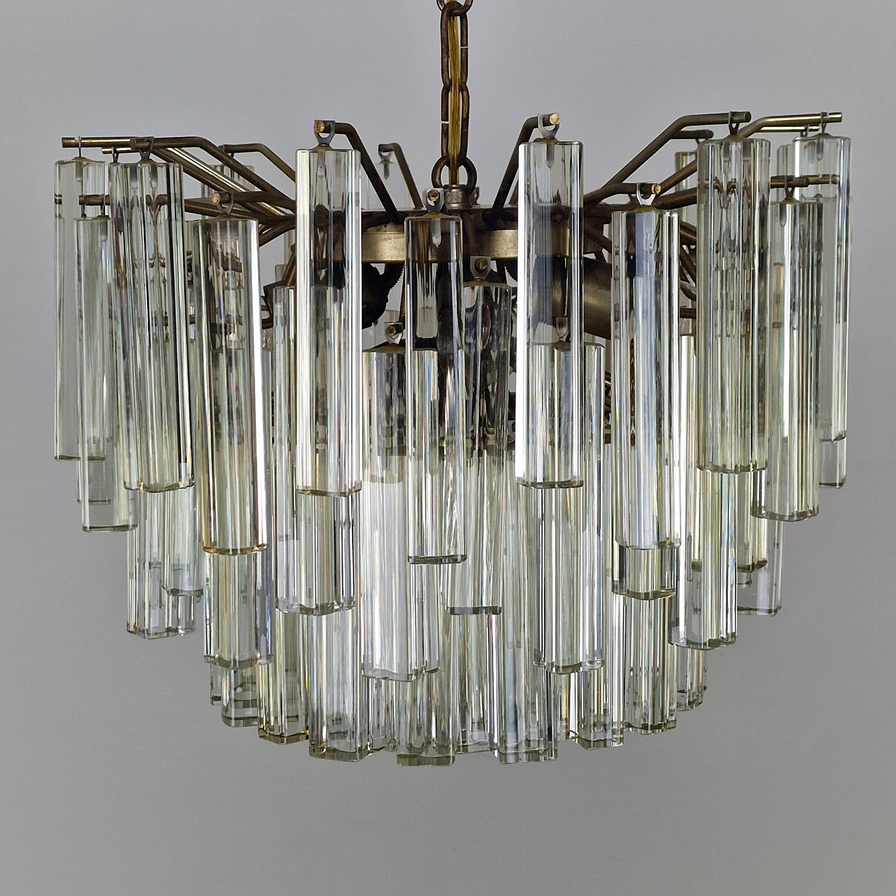 Venini Murano Glass Chandelier 85 Hand-Blown Quadriedri Prisms, 1960's