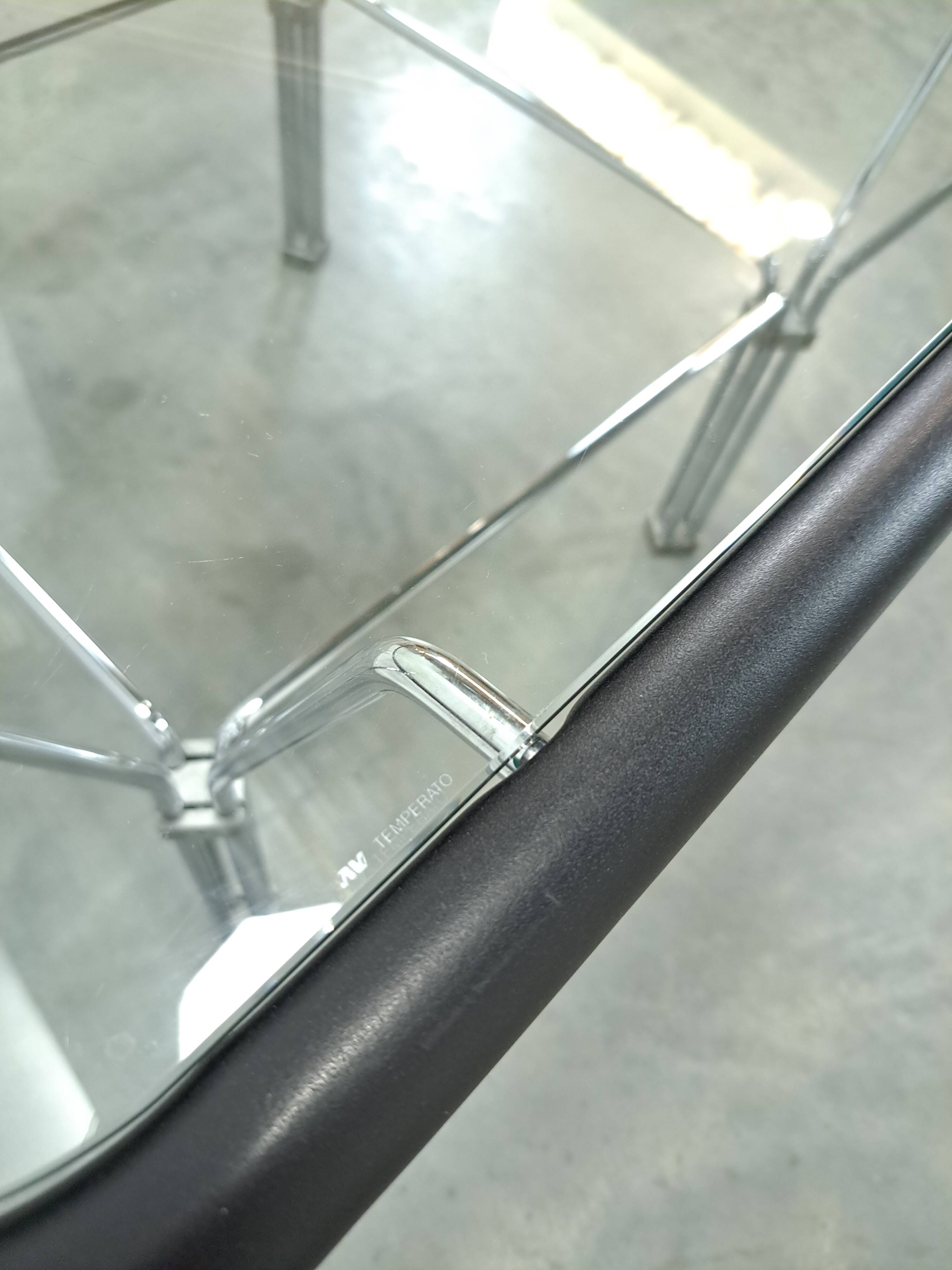 Glazen jaren 70 salontafel met chromen onderstel vintage