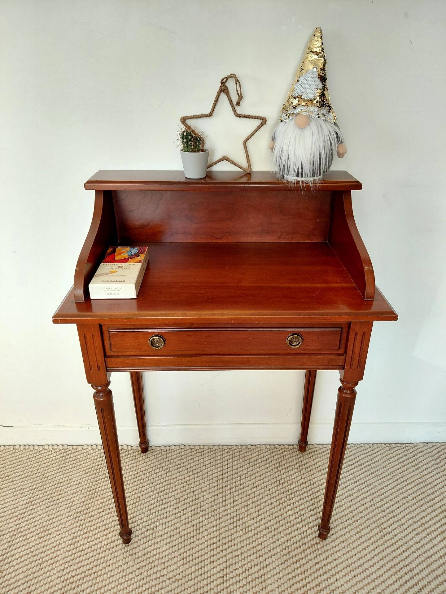 Bureau Bonheur du Jour in Louis XVI style - Cherry wood and Brass - NF P label.