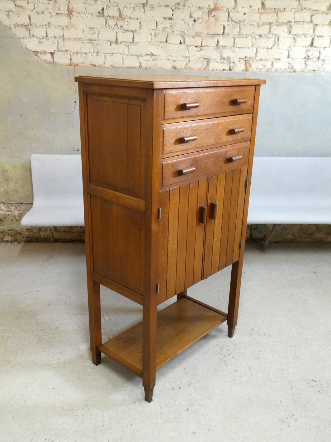 Cabinet en chêne, 1950