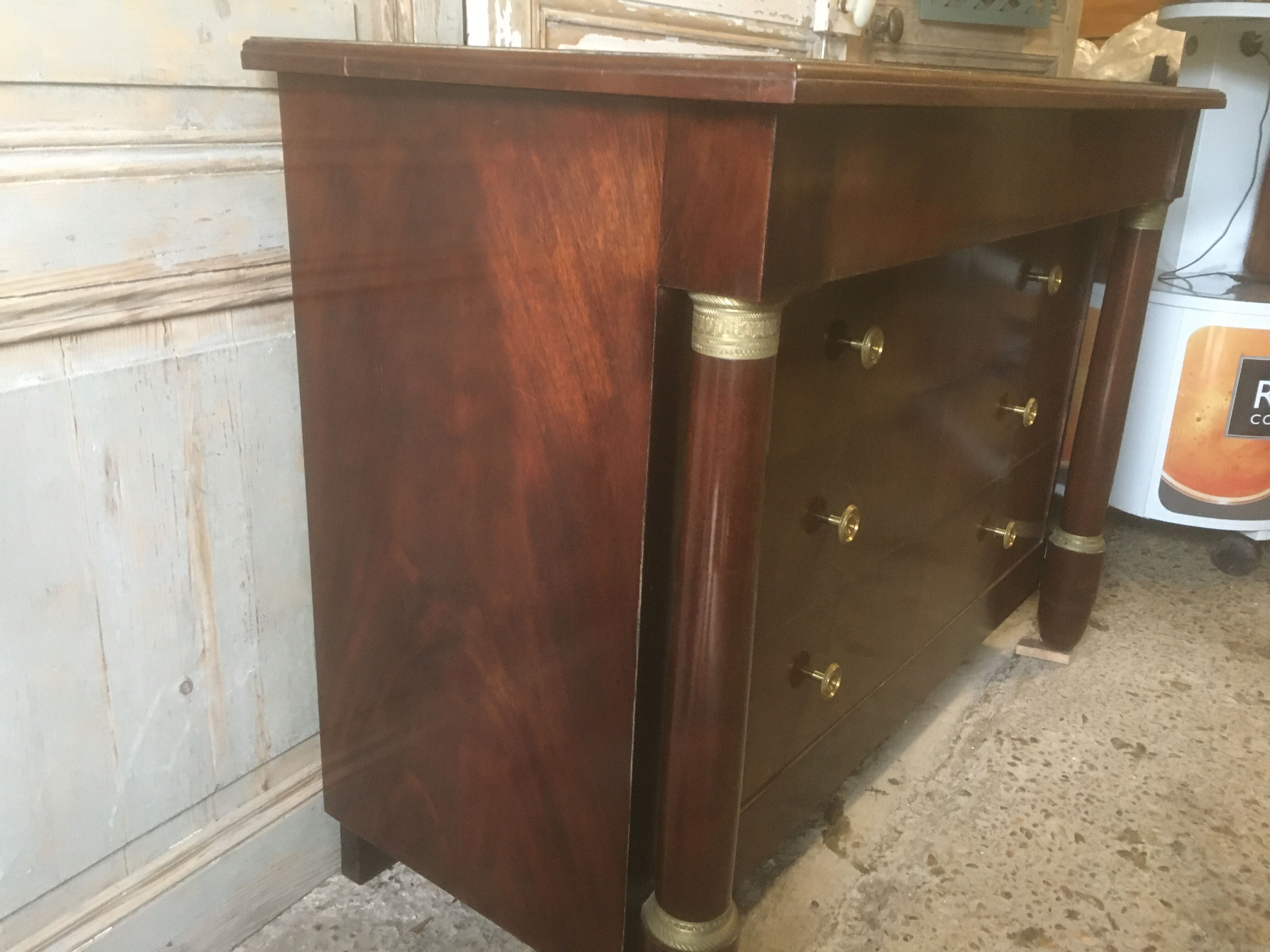 Commode style empire en palissandre