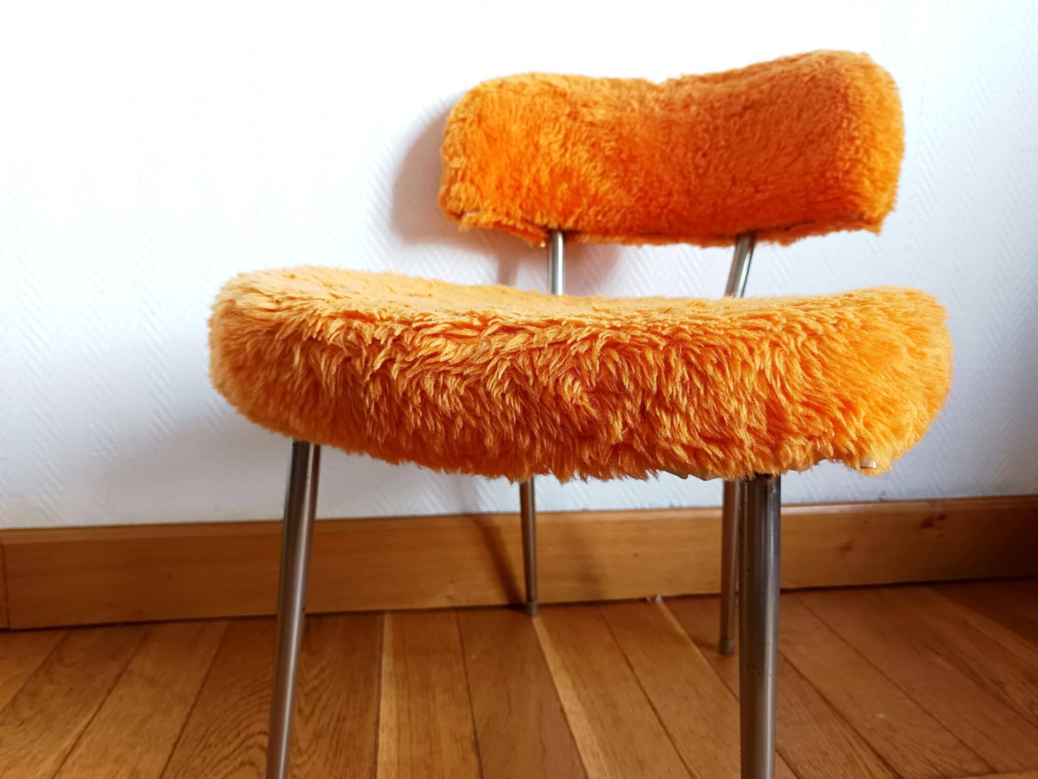 Pelfran orange fluffy chair