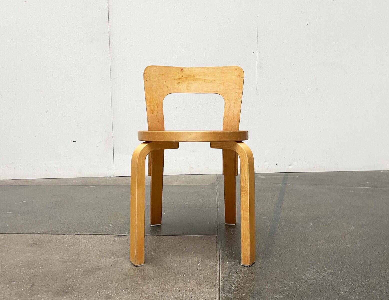 Vintage Red Children's Chair in Linoleum N65 by Alvar Aalto for Artek, Finland, 1970s