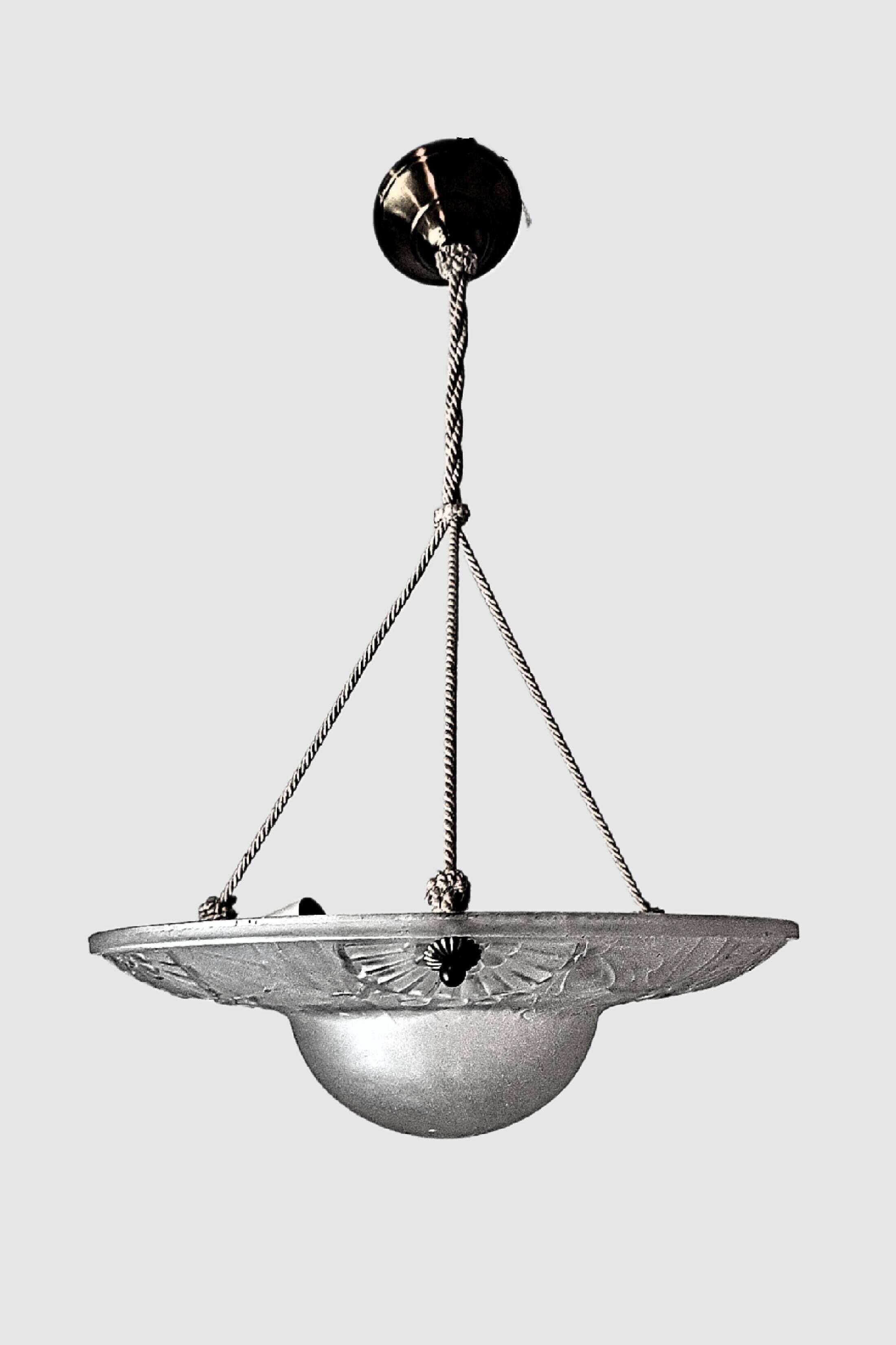 Suspension Art Deco