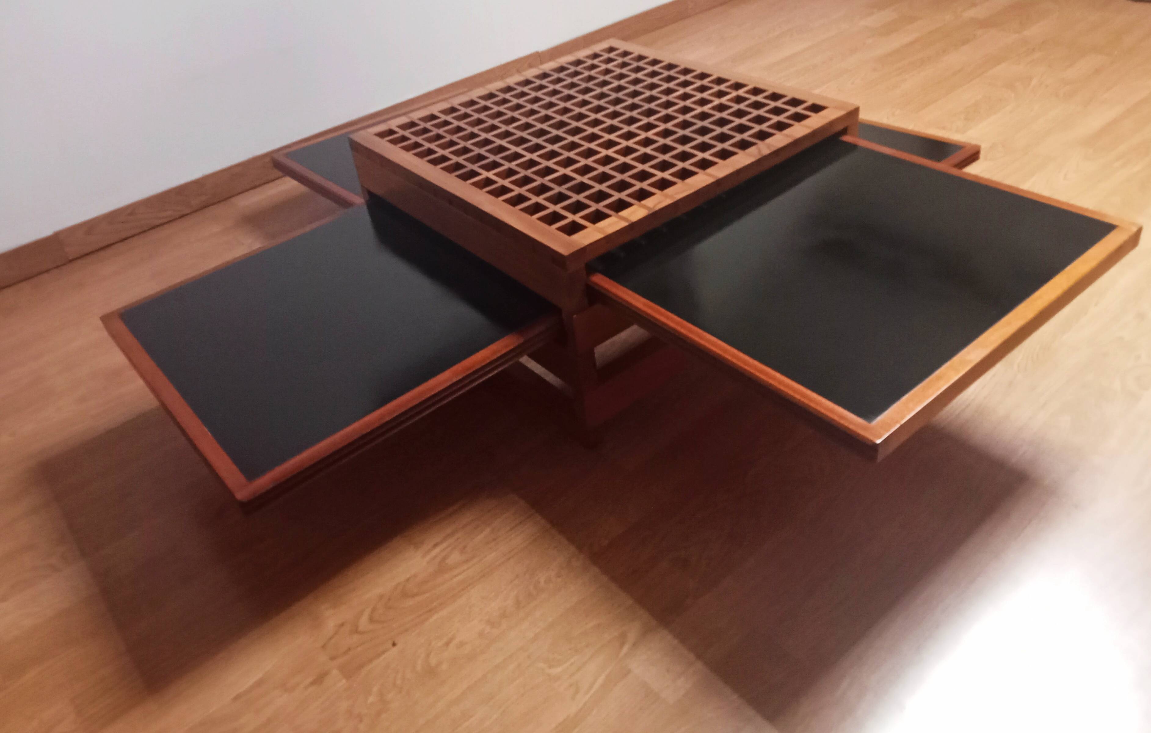 Tetra coffee table, Bernard Vuarnesson