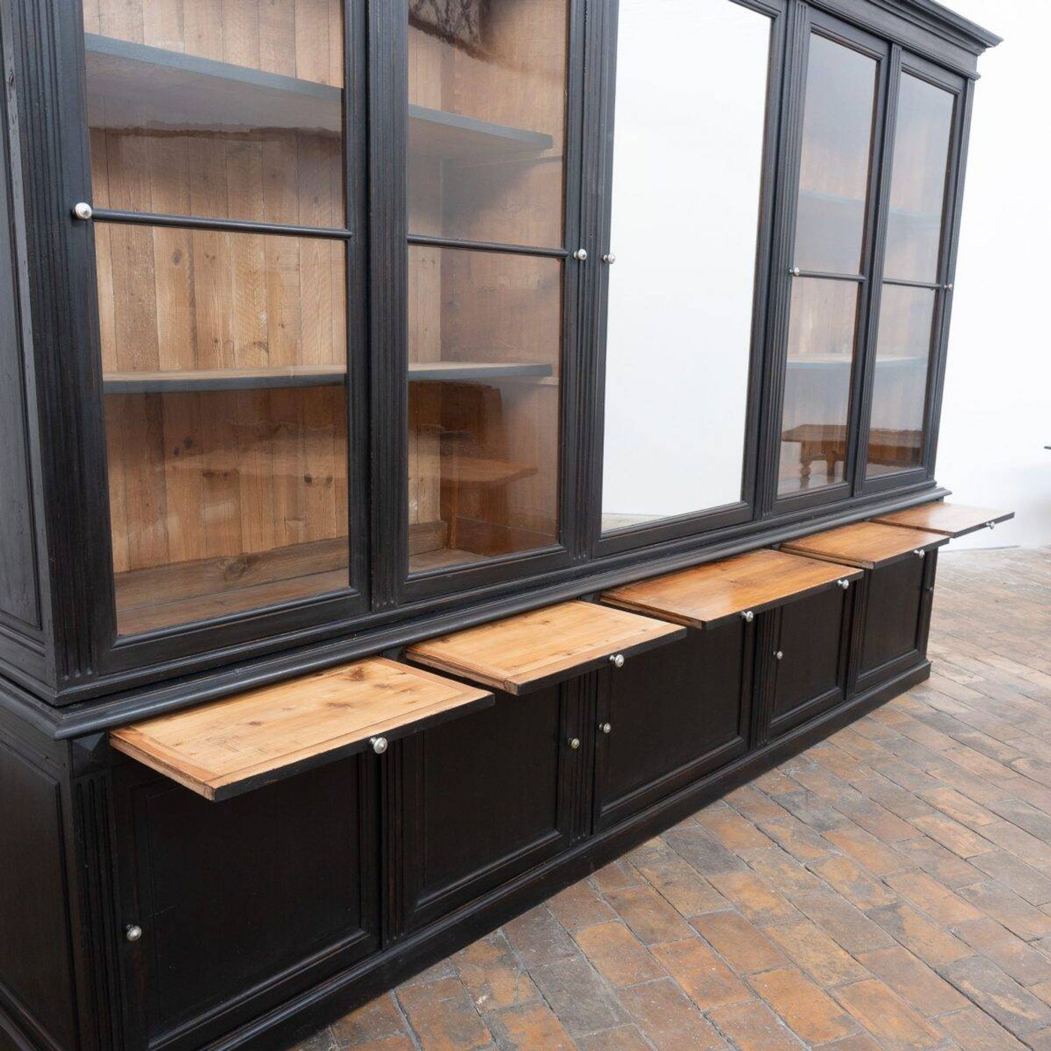 Large wooden hat maker's cabinet – early 20th century
