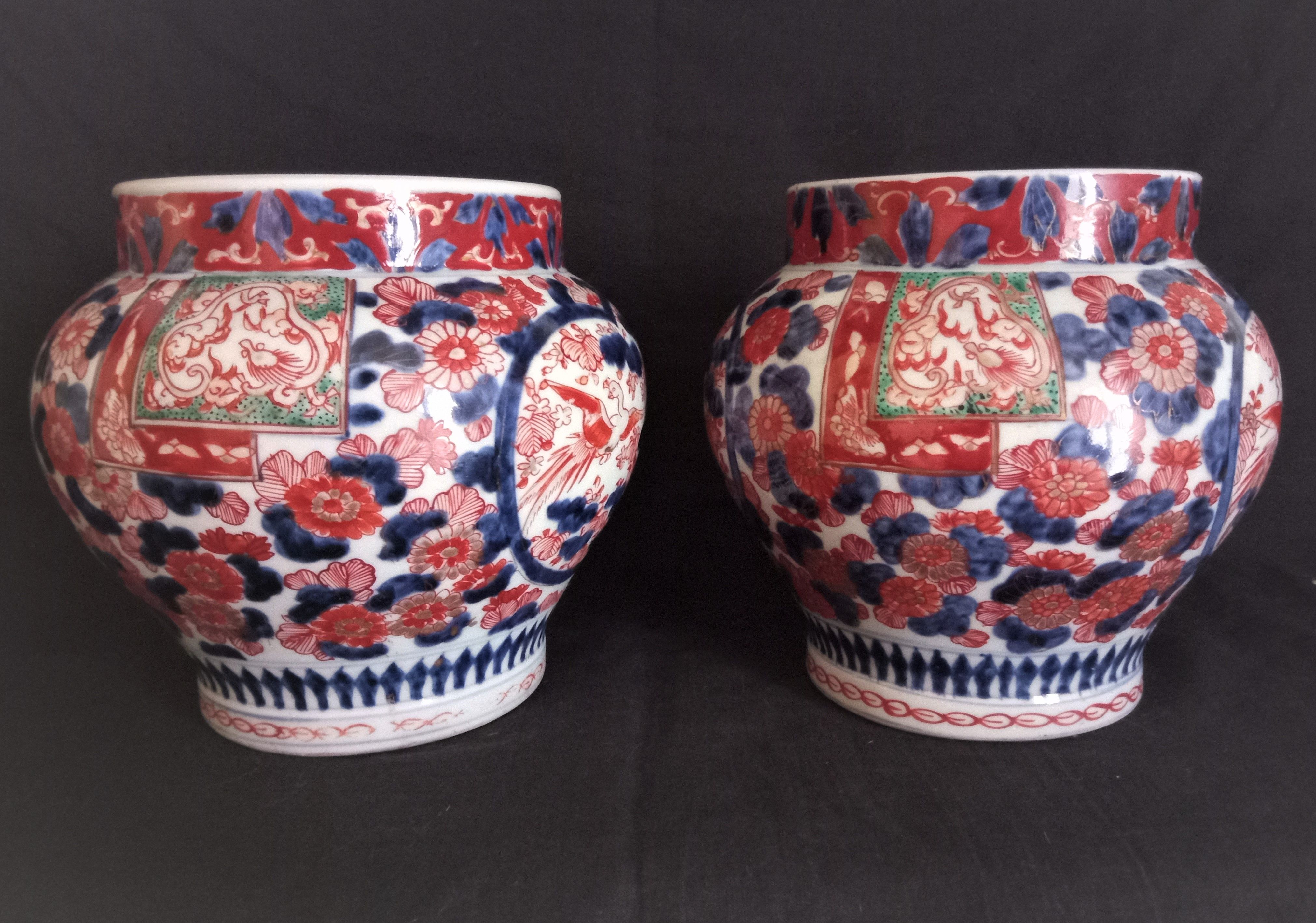 Pair of Imari Japan vases late 19th early 20th