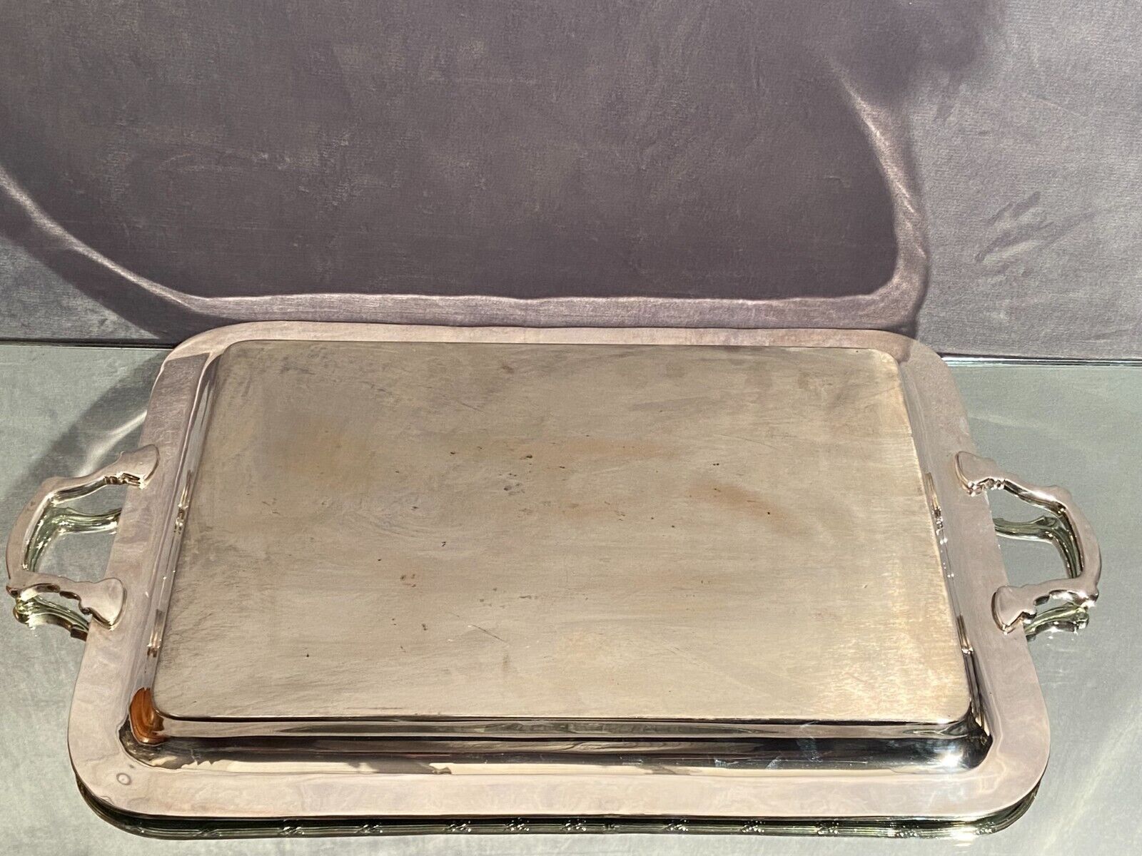 Rectangular top with handles in silver metal in Louis XVI style