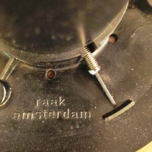 Large plastic sphere globe table lamp – Raak Amsterdam | Vintage design lamp