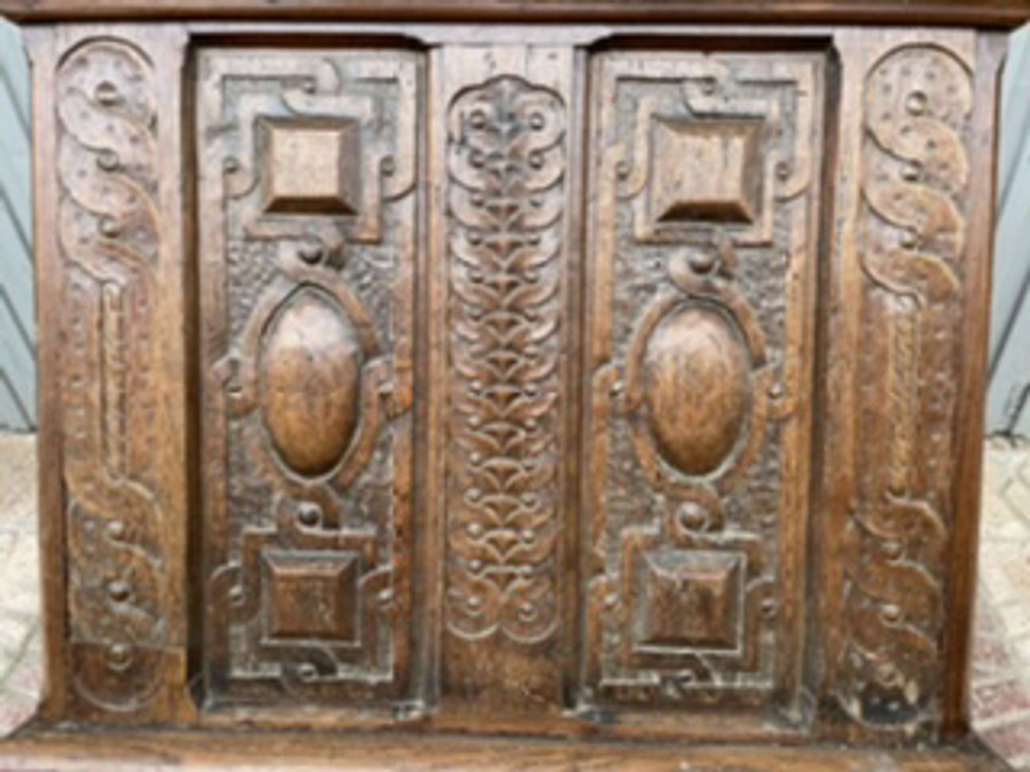 Coffre Antique en Chêne