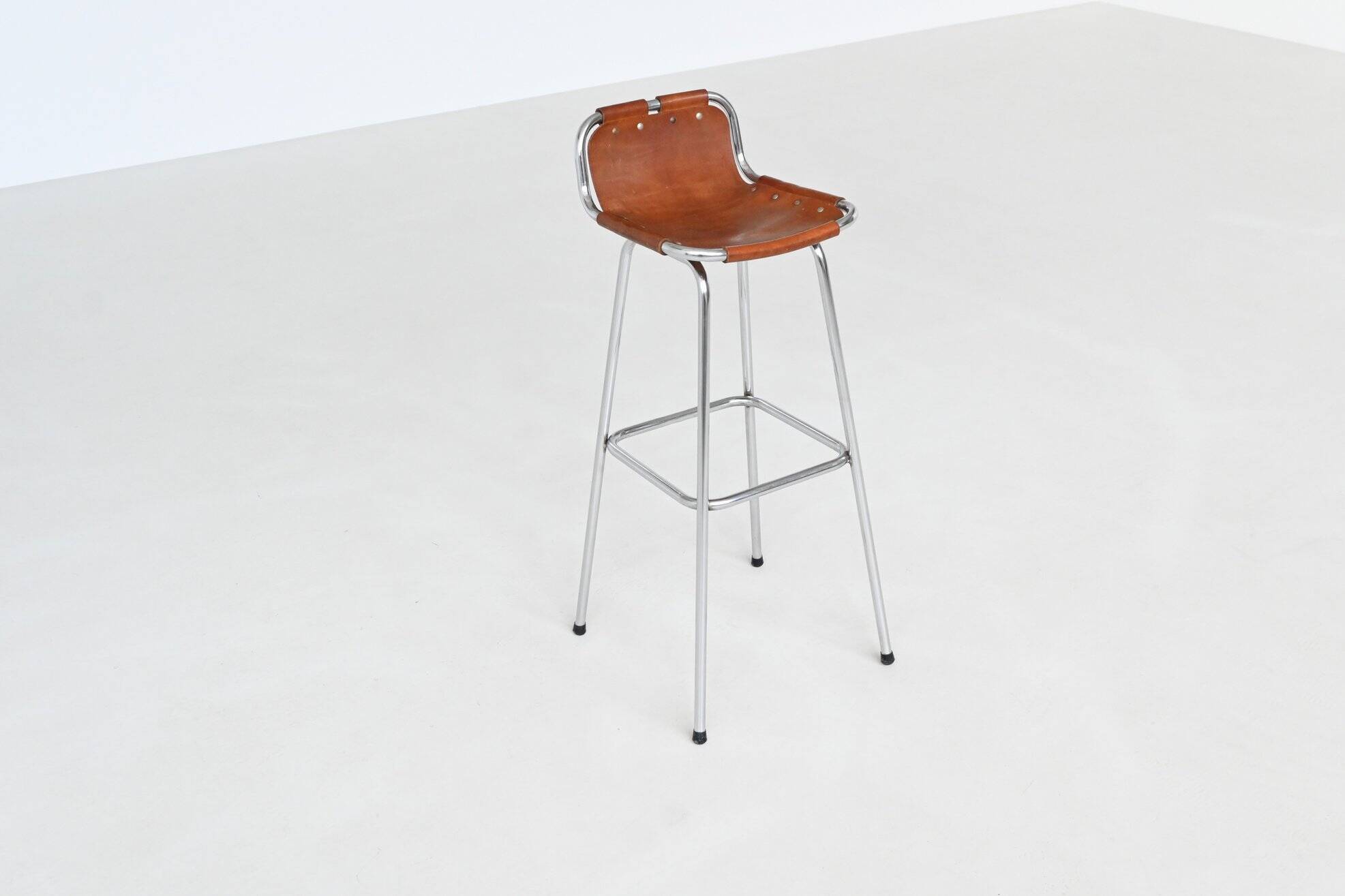 Ensemble de six tabourets de bar Charlotte Perriand, Station de ski des Arcs, France, 1960