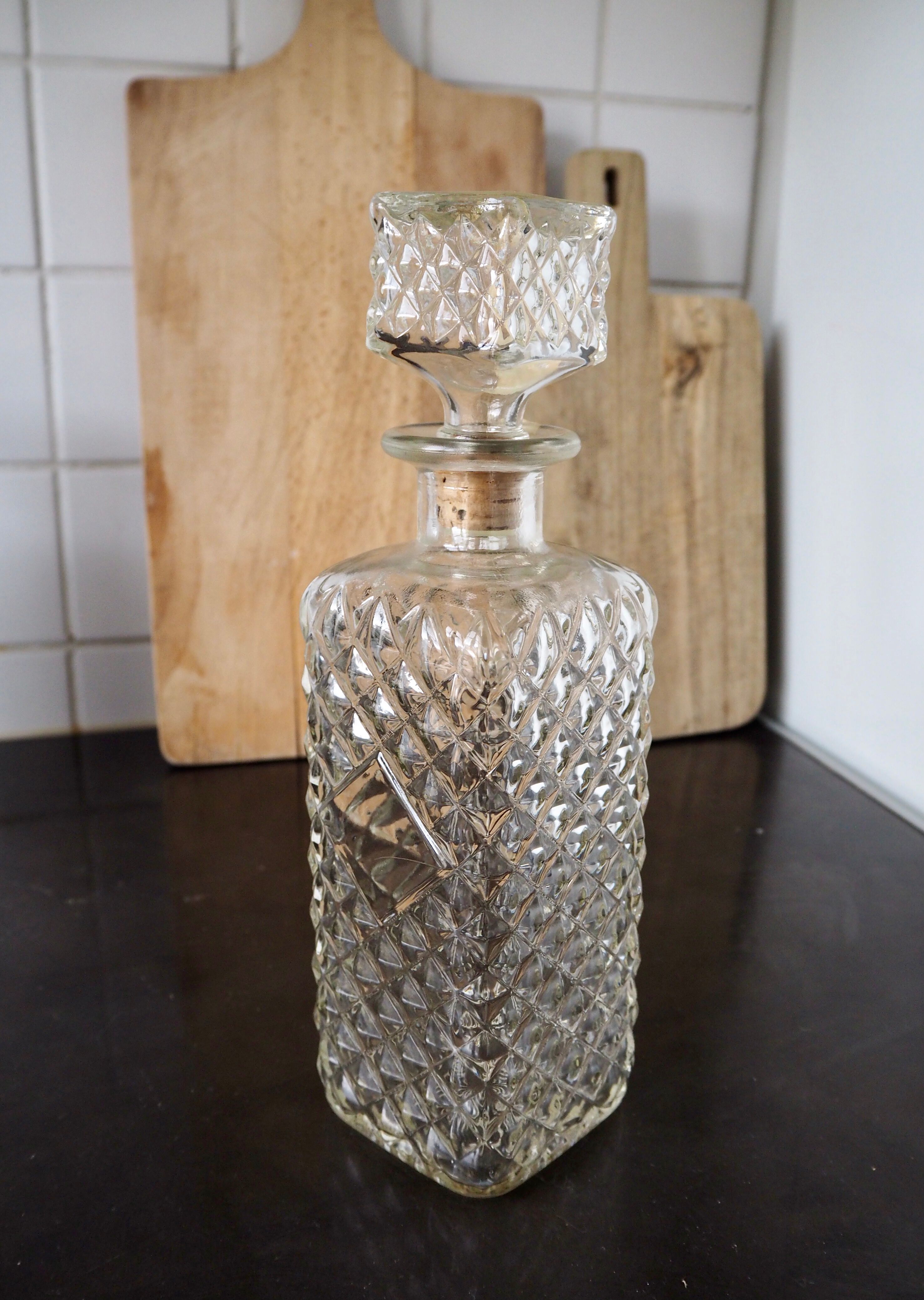 Glass whisky carafe