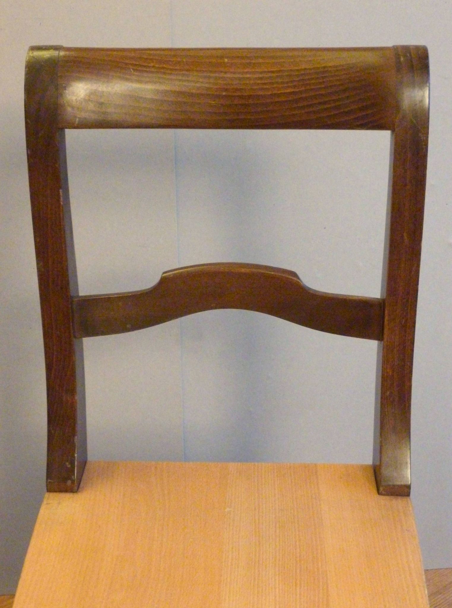 "Cadregabec" chair, design Kamber and Gümpel, 1989, publisher SVITALIA