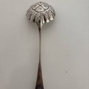Cuillère à pèlerin , pelle à service Christofle en métal argenté